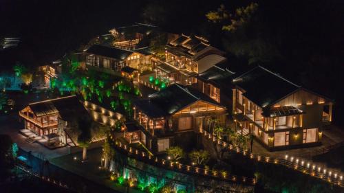 Yongding House | Ethnic Hundred-years Elysian Culture&Art Scholar Resorts