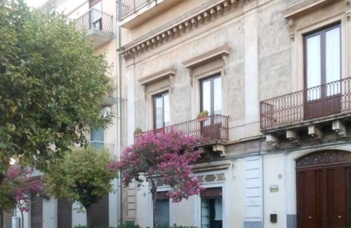 Belpasso Bed & Breakfast | Etna Bed & Breakfast