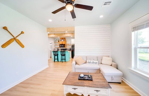 Eufaula House | Eufaula Vacation Rental: Walk to Lakeside Beaches!