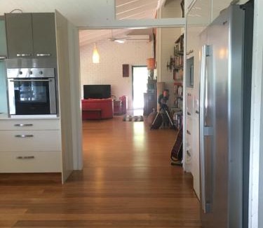 Eumundi Bed & Breakfast | Eumundi Guesthouse and B&B