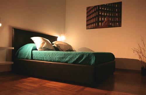 EUR Apartment | EUR LUXURY AND BRIGHT LOFT