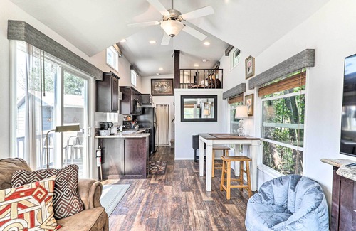 Eureka House | Eureka Tiny Home w/Hot Tub & Community Beach!