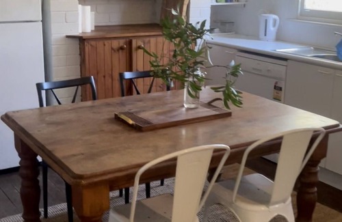 Megalong Valley Cottage | Euroka Cottage Farmstay
