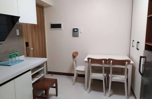 669 Ermita Apartment | European Style Sea View Apartment