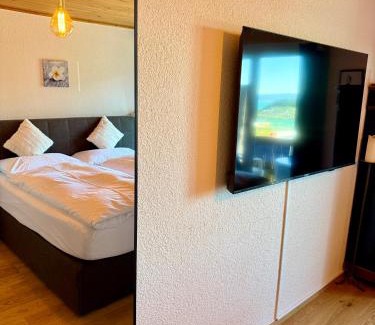 Krattigen Apartment | Eva's Seeblick