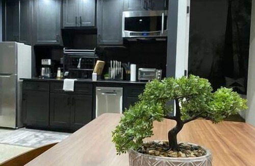 Peoplestown House | Eva’s Zen House – Downtown ATL Retreat (4 Guests)