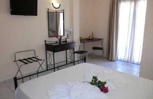Potokaki Apartment | Evelin hotel