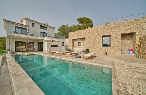 Kilada Villa | Evelinas View