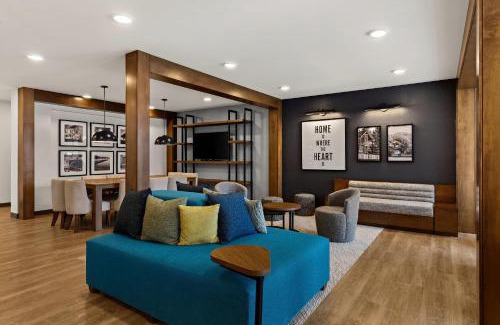 South Eliot Hotel | Everhome Suites Portsmouth - Newington