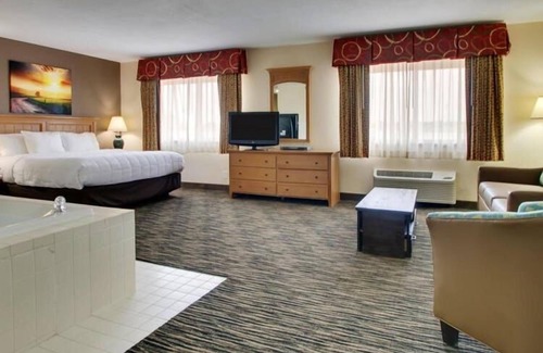 Oskaloosa Hotel | EverSpring Inn & Suites