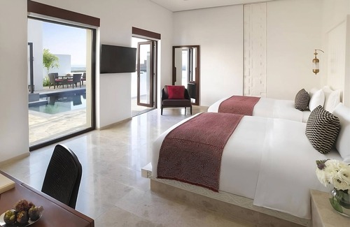 Salalah Hotel | Everything You Need For The Perfect Vacation!Beachfront 2BR Villa w/Private Pool