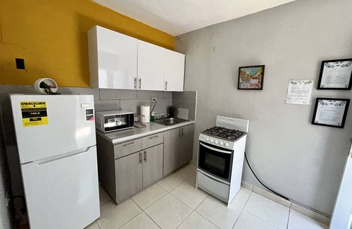 Eleanor Roosevelt House | Everything you need in one place. 5 min from BAD BUNNY concert