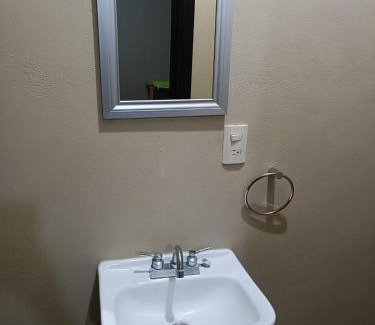 Zamora de Hidalgo House | Excelente Ubicacion