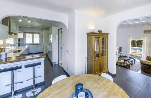 Carvoeiro Villa | Excellent Algarve Villa | 4 Bedrooms | Villa Bodo Prestige | Great Pool Area &.