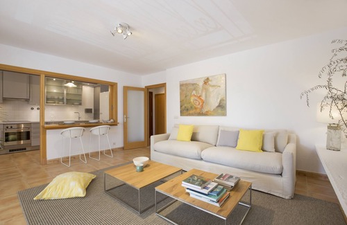 Puerto de Pollensa Apartment | Excellent apartment for 2 adults. New Promotion 10% off all season