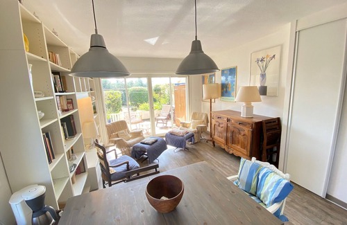 Hyeres Apartment | EXCEPTIONAL S. Berriau BEAUTIFUL T3 waterfront/garden level-Direct access plag