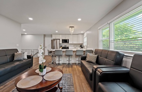 Willowbrook House | Exceptional Willowbrook retreat