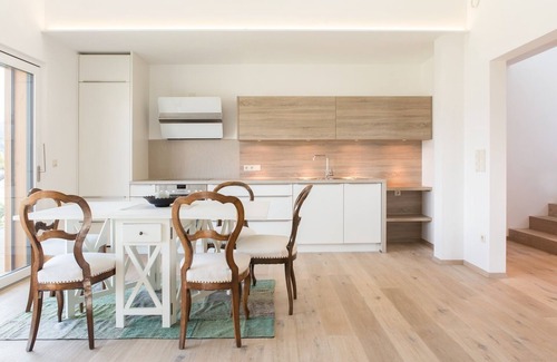 Caldaro Sulla Strada del Vino Apartment | Exclusive cosiness in the countryside