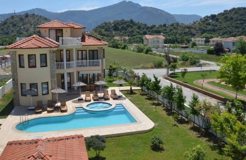 Dalyan City Center Villa | Exclusive 4 Bedroom Villa With Private Pool Overlooking The Rock Tombs