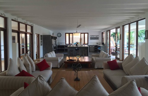 Devinuwara Villa | Exclusive 5 Bed Villa. Fully Staffed With 17m Infinity Swimming Pool