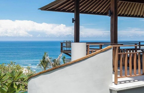 Kutuh Villa | Exclusive Cliffside Retreat – Bali Villa 1083