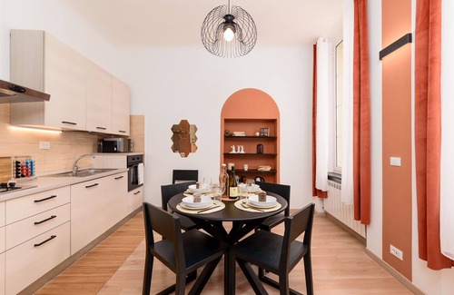 San Vincenzo Apartment | Exclusive DUCALE VIEW in the center 5 MIN AQUARIUM