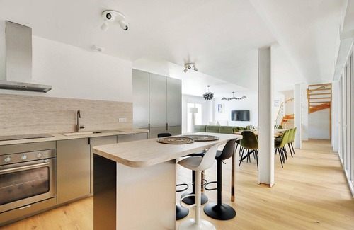 Le Bois Porte de Nogent Apartment | Exclusive Duplex -5BD/10P- Nogent-sur-Marne