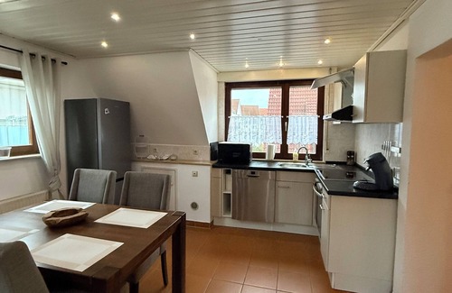 Dagersheim Condo | Exclusive fully furnished apartment near Daimler