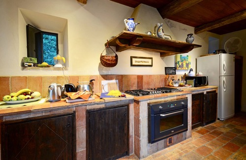 Passignano sul Trasimeno Villa | Exclusive hideaway nestled in woods with stunning lakeview Tuscany/Umbria border