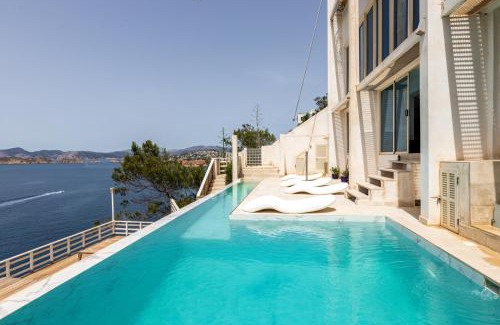 El Toro Villa | Exclusive Seafront Villa,Private Pool,Gym,BBQ