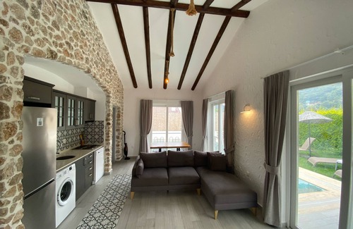 Oludeniz City Center Villa | Exclusive Sheltered Villas Oludeniz