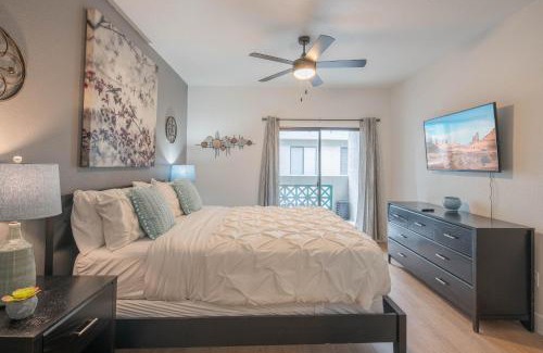 Kierland Apartment | Exclusive Unit-Walkable Area-Bright & Sunny 2 BR - N272