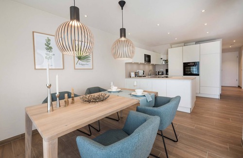 Lichtenberg Apartment | Exclusively furnished 5-star 90 m2 apartment - Wellness Lodge II
