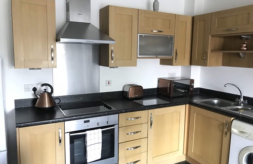 Derby Apartment | Executive Apartment with Balcony