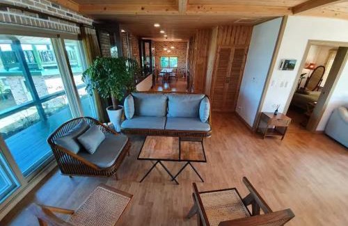 Jocheon Villa | Executive Home in Jeju