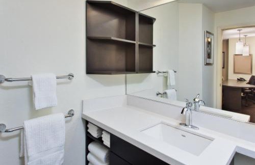 Horsham Hotel | Executive Residency by Best Western Philadelphia-Willow Grove