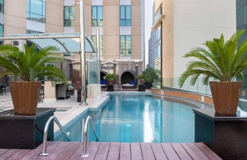 Dubai Media City Apartment | Executive Room Near Dubai Media City Park