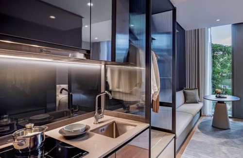 Singapore River Apartment | Executive Studio | at Robertson Quay | 200 m from Havelock MRT |