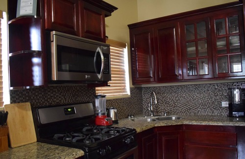 Armenia Apartment | Executive Suite, Fully Furnished Luxury Apartments
