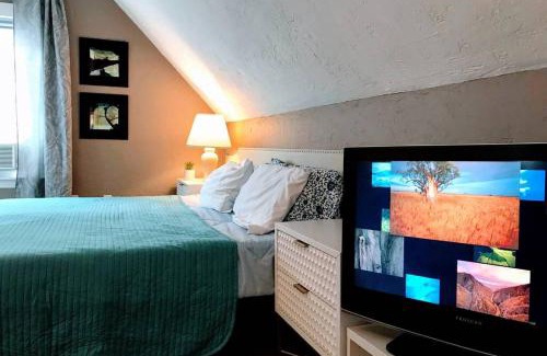 Lower Allston Apartment | Executive Suite Loft - Harvard Allston Campus