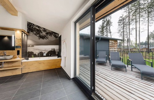 Leutkirch im Allgau House | Exklusives Ferienhaus für 12 Personen
