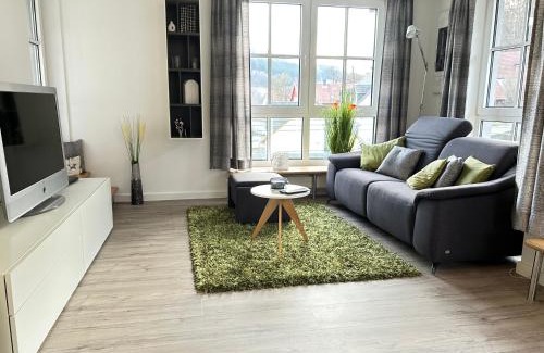 Kulmbach Apartment | Exklusives Penthouse mit Dachterrasse, hochwertig ausgestatteter Küche mit Dampfgarer, inklusive 2 Stellplätze und Fahrradgarage