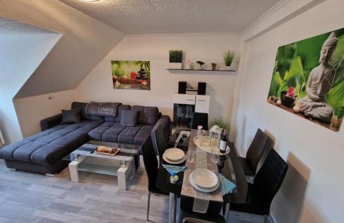 Wesertor Apartment | Exklusives und helles Dachgeschoss-Apartment No 1 im Zentrum von Kassel, schnelles 1Gbit Internet, Geschirrspüler, Boxspringbetten
