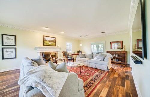 Texarkana House | Expansive Texarkana Home with Yard Near Golf!