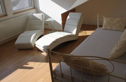 Robersdorf Apartment | Experience Bamberg and Franconia - ideal for trade fair Nuremberg visitors