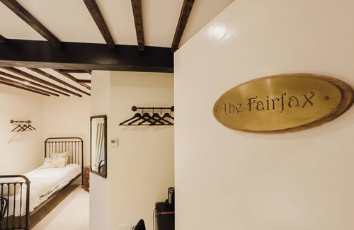Birchington Hotel | Experience boutique comfort above The Powell pub in Birchington. Stylish en-suite rooms, luxury touches, and a vibrant pub below—perfect for business, couples, or families. Book your coastal escape today!