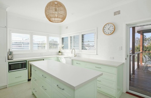 Harrington House | Experience Comfort and Convenience at This Enchanting Holiday Retreat