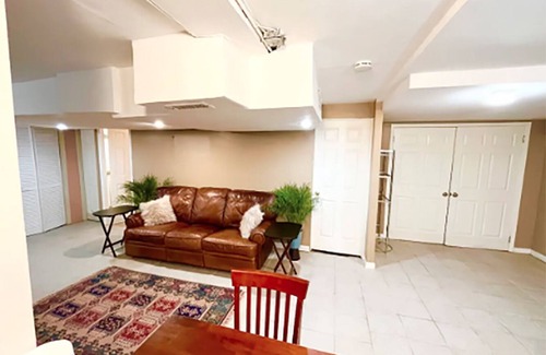 West Bronx Apartment | Experience Little Italy in New York near St Barbara’s Hospital