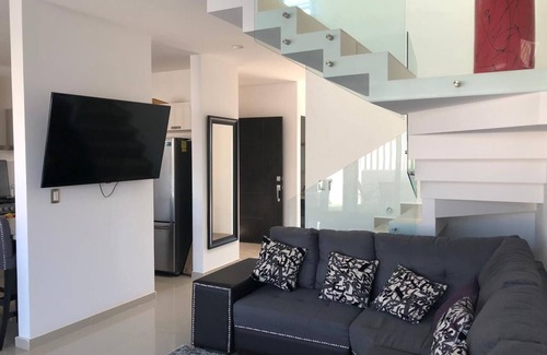 Anton Lizardo House | Experience Mexico, home away from home!