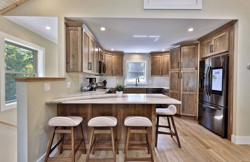 Pittsfield House | Experience the charm of Peak Hill Home, Entire home in Killington/Pittsfield, Vermont